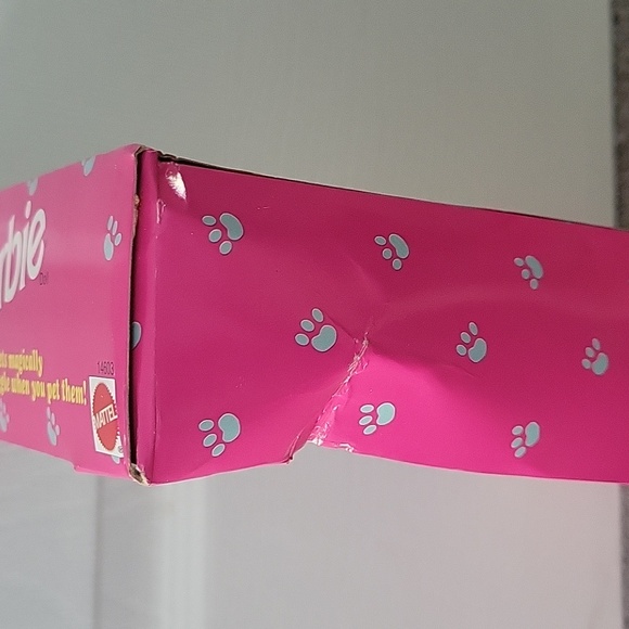 Pet Doctor Barbie - Picture 5 of 7